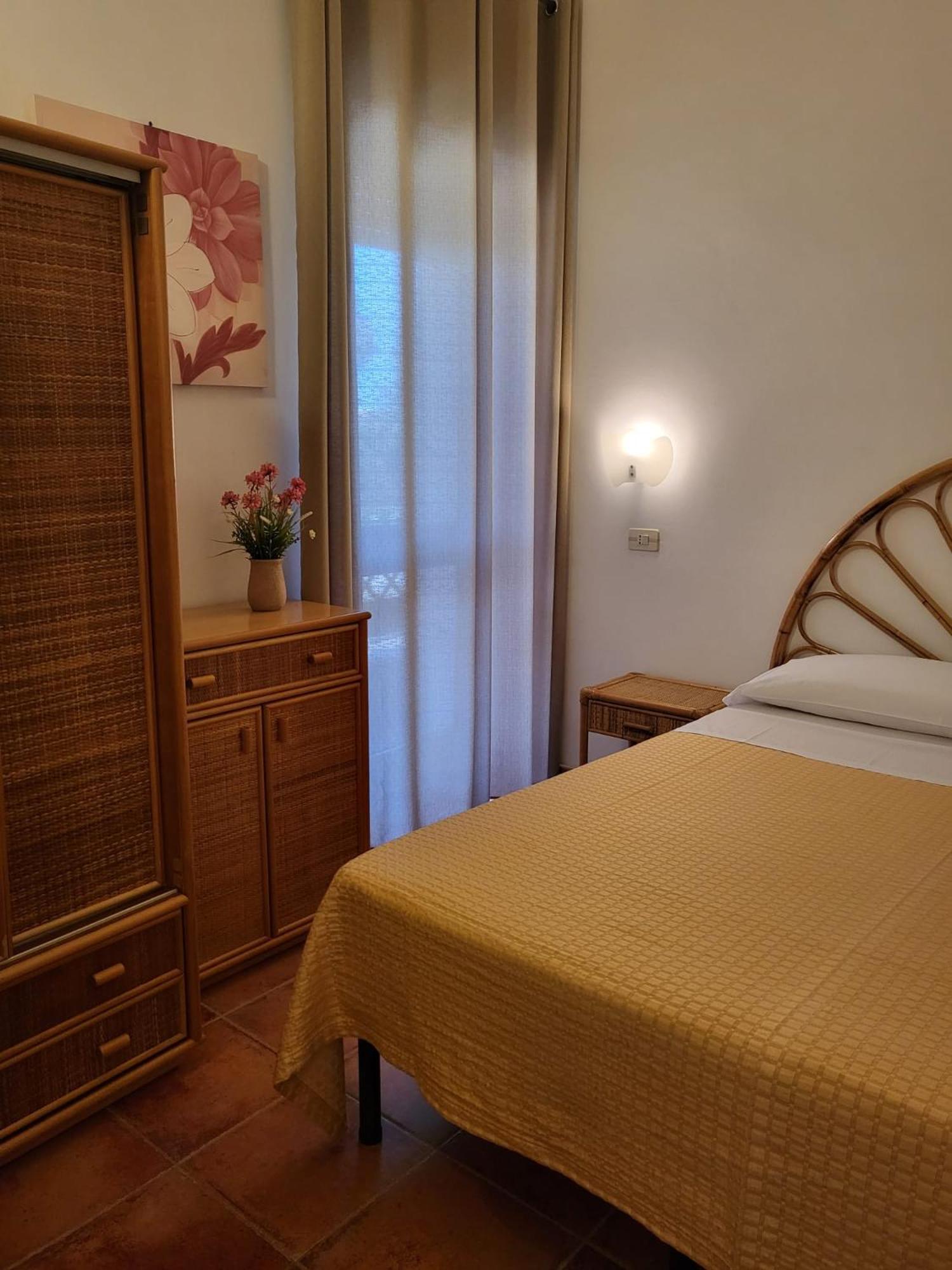Hotel Costa D'Oro Torre Ovo Εξωτερικό φωτογραφία